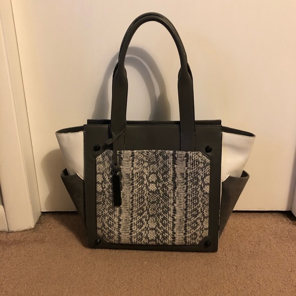 Original Vince Camuto Snakeskin and Suede Tote Dust Bag included -- NEVER USED!! - Picture 2 of 5